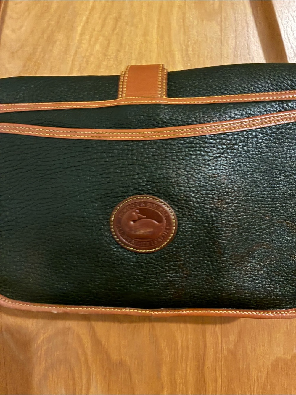 Dooney & Bourke Vintage All-Weather Leather crossbody bag - Picture 5 of 14